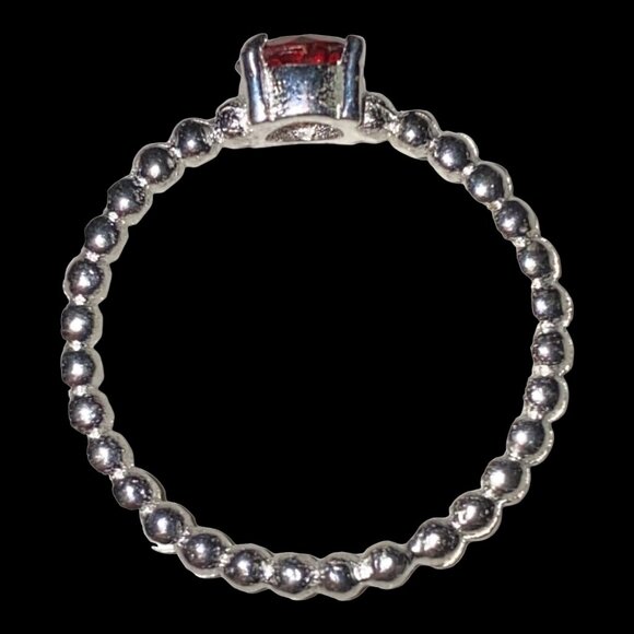 Ring Garnet Size 5.5 Round Faceted Women Sterling Silver 925 2 Grams - Picture 10 of 10